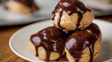 Featured image for “The Art of Profiteroles – A Delectable Journey of Choux Pastry Perfection”